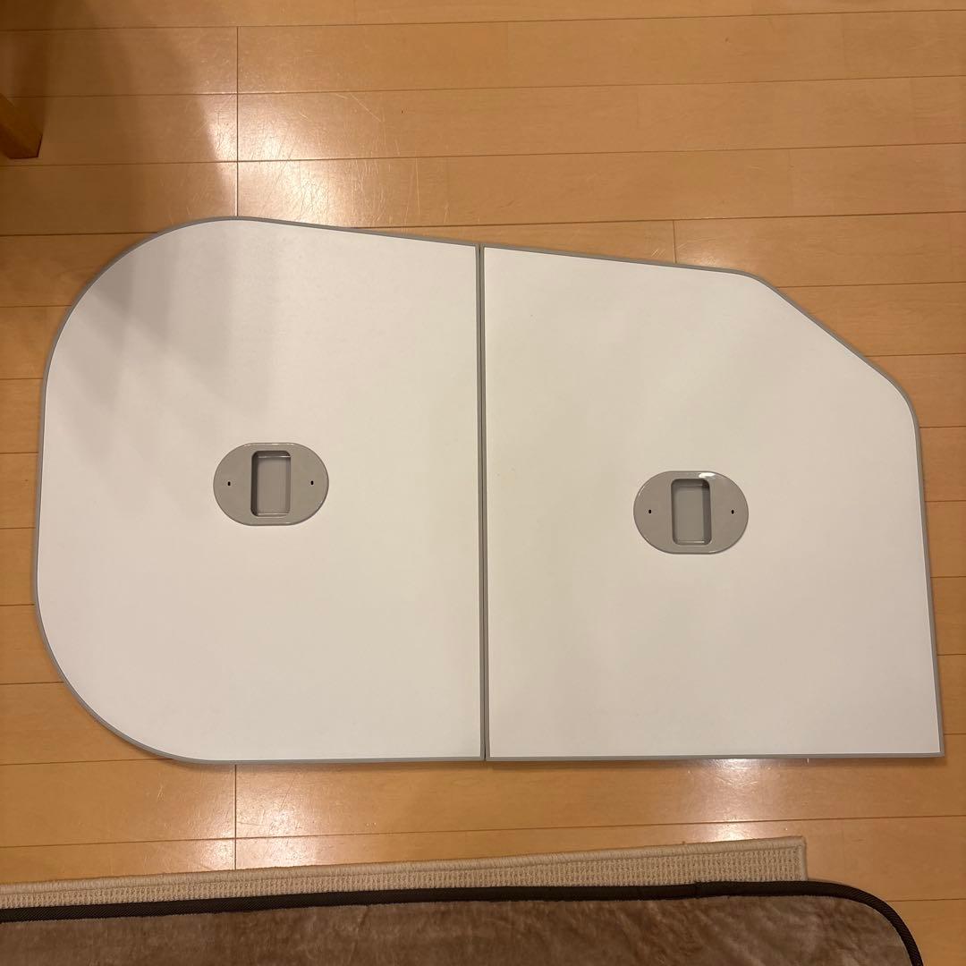 たのメル便です! 美品TOTO システムバス サザナ 浴槽ふた二枚組