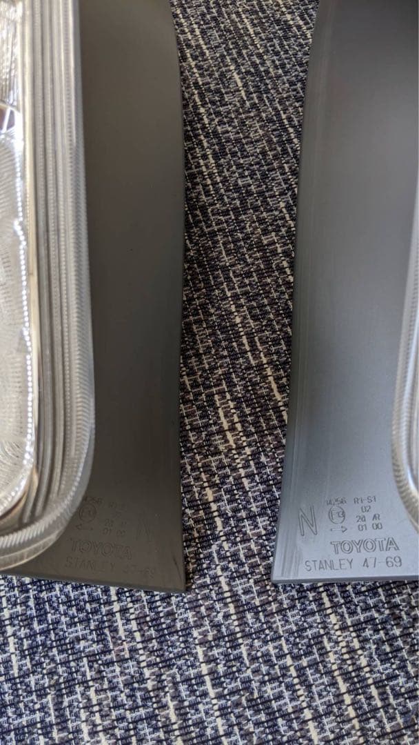 プリウスα後期トヨタ純正テールランプ　⭐︎更に値下げ⭐︎52000円⇨45000円