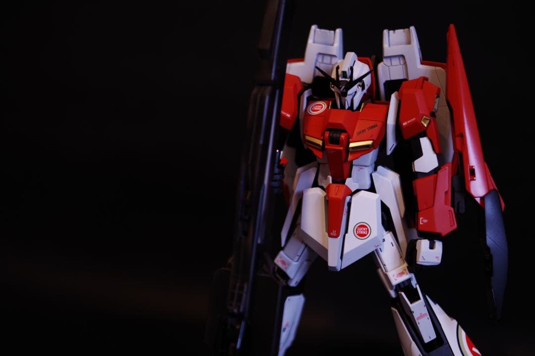 MG 1/100 MSZ-006LS Zガンダム 【ガンプラ完成品】