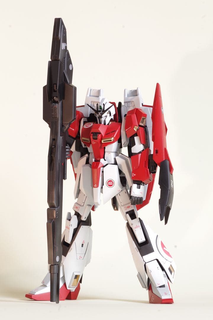 MG 1/100 MSZ-006LS Zガンダム 【ガンプラ完成品】