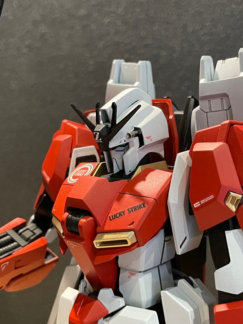 MG 1/100 MSZ-006LS Zガンダム 【ガンプラ完成品】