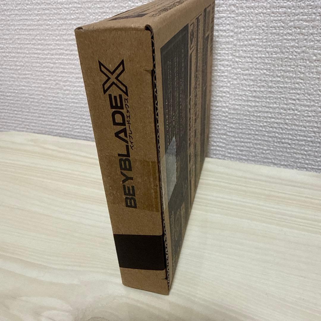 ベイブレードX CX00 ワルキューレボルトS4-70V メタルコート ゴールド