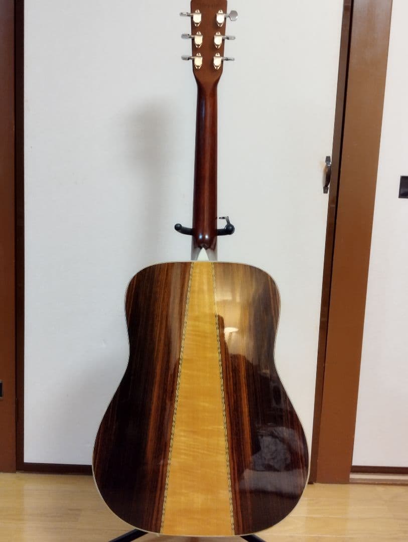 Morris W-50 1977年製 ハードケース付