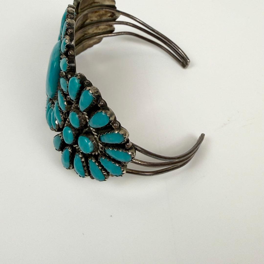 ヤマダ 　ZUNI ニードルポイント ターコイズシルバーバングル