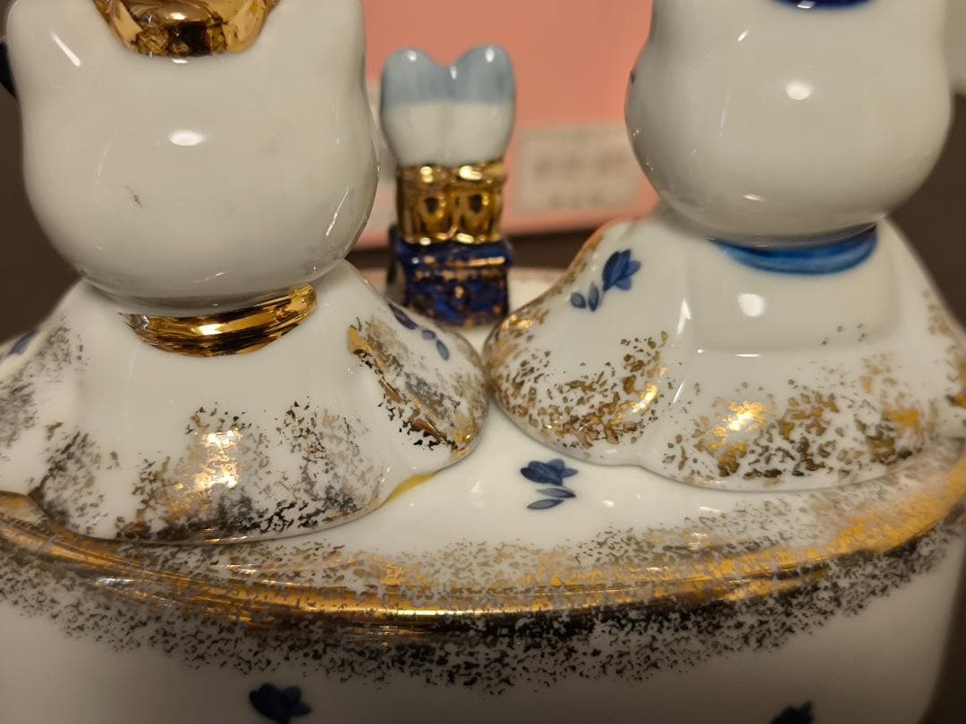 HELLOKITTY ハローキティ ダニエル　サンリオ　オルゴール　陶器 雛人形