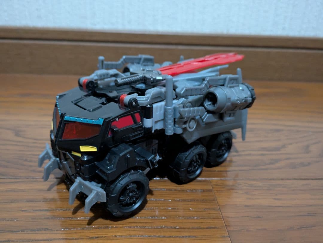 トランスフォーマー Go! サイバトロンサテライト ハンターネメシスプライム