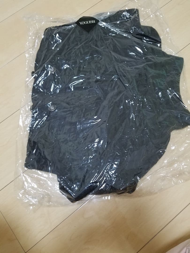 ジャケット　T.UTU