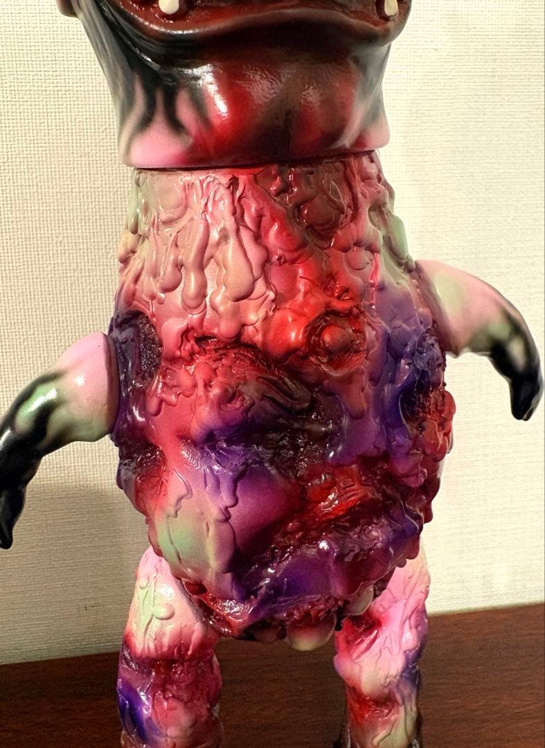 izumonster 屍怪獣 one-off bloodgutstoy