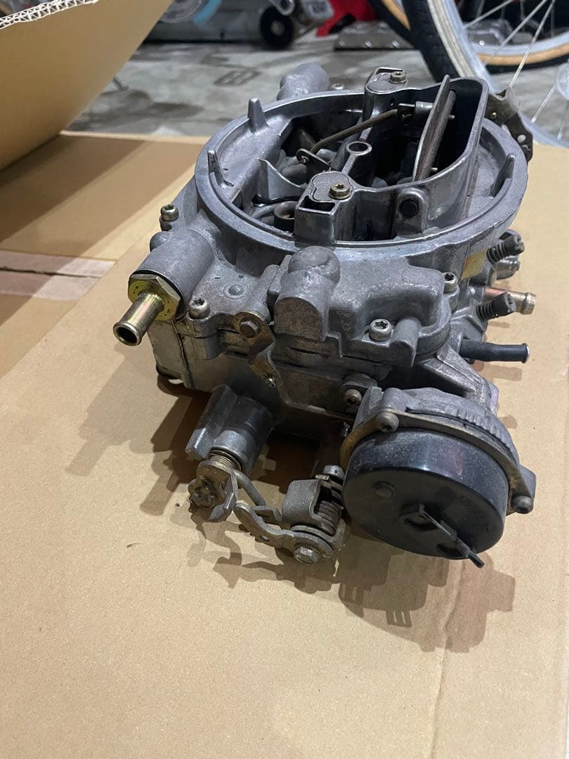 シボレー　インパラ　ベルエア　ローライダー　エーデルキャブ　スモールブロック