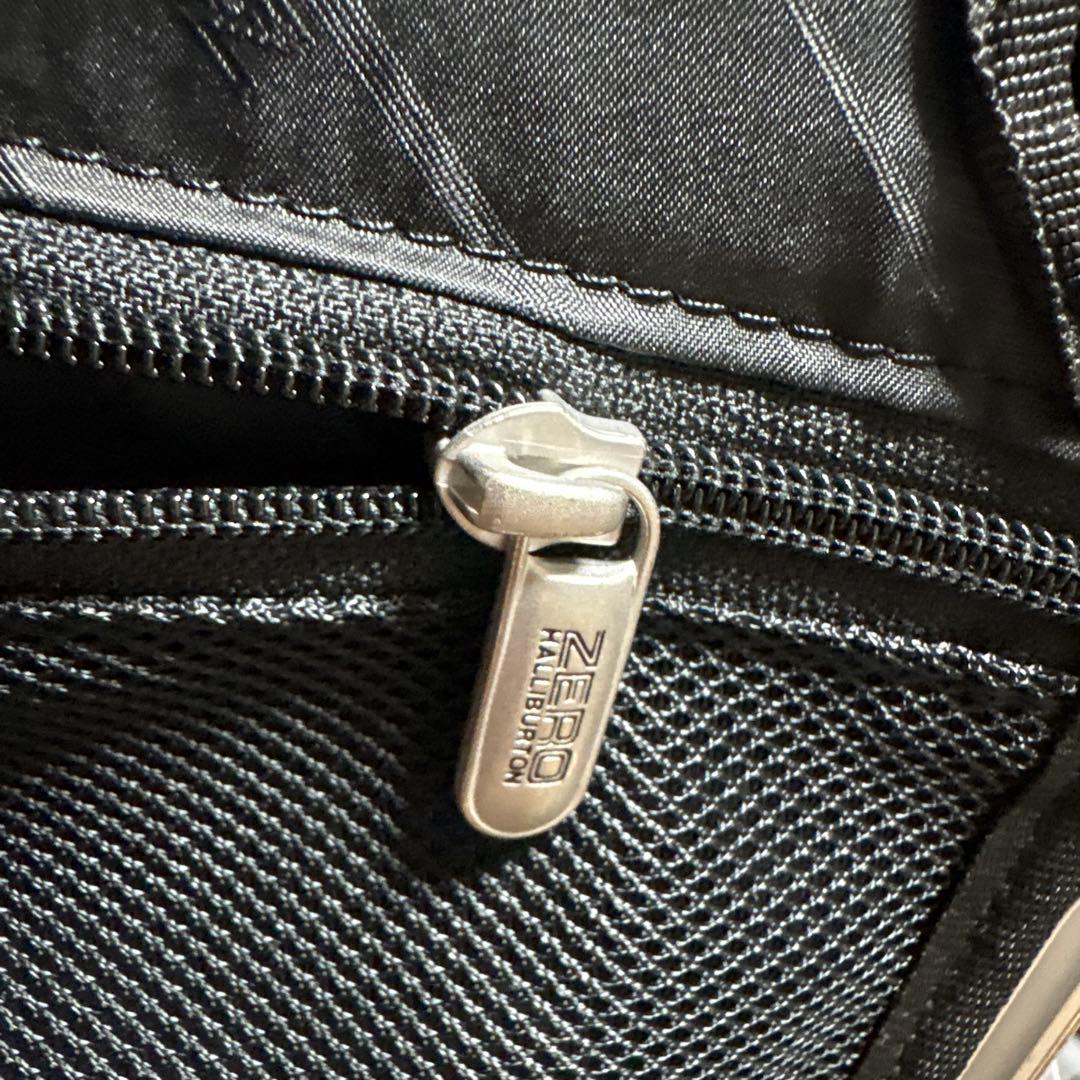 ゼロハリバートンZERO HALLIBURTON キャリーケース 31L 4輪