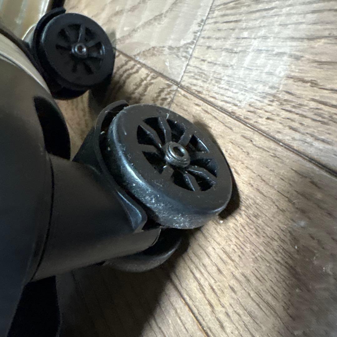 ゼロハリバートンZERO HALLIBURTON キャリーケース 31L 4輪