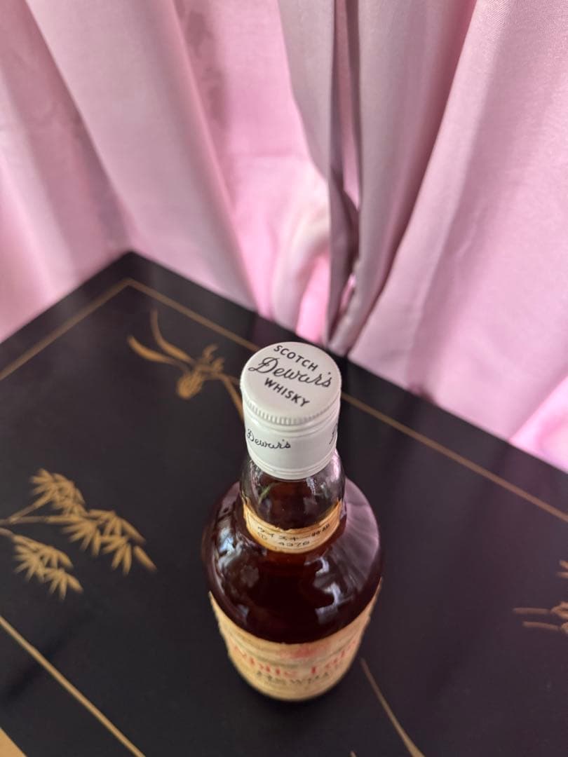 【未開栓】デュワーズ 赤紋章　特級　古酒　希少