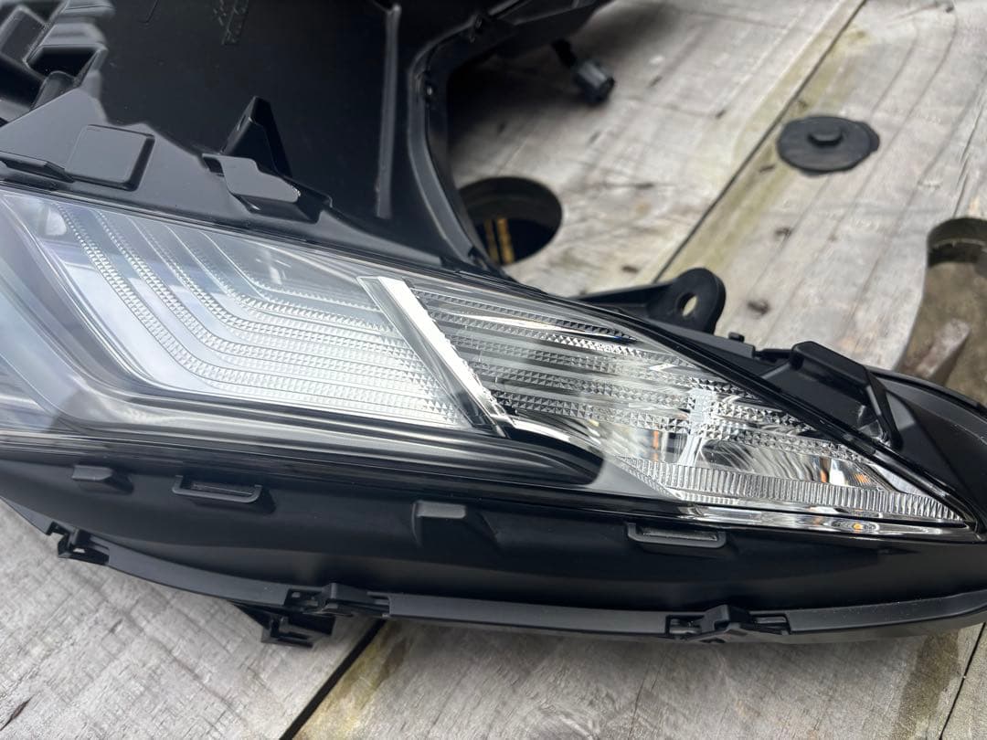 PCX125ヘッドライト