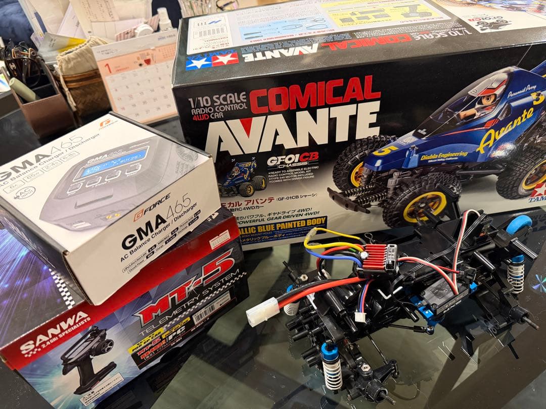 Comical Avante 1/10スケール ラジコンカー