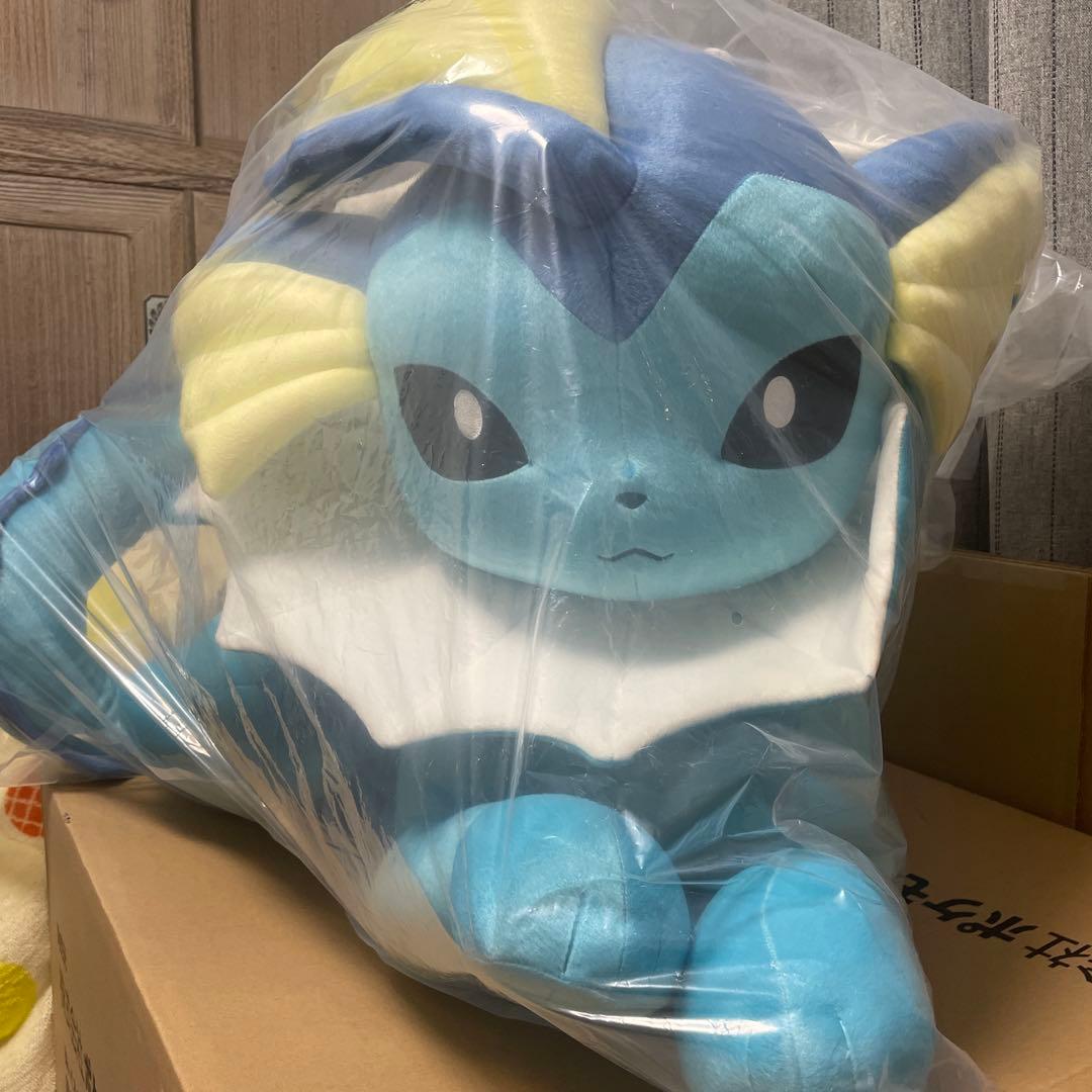 新品　ぬいぐるみ 等身大シャワーズ 寝そべり