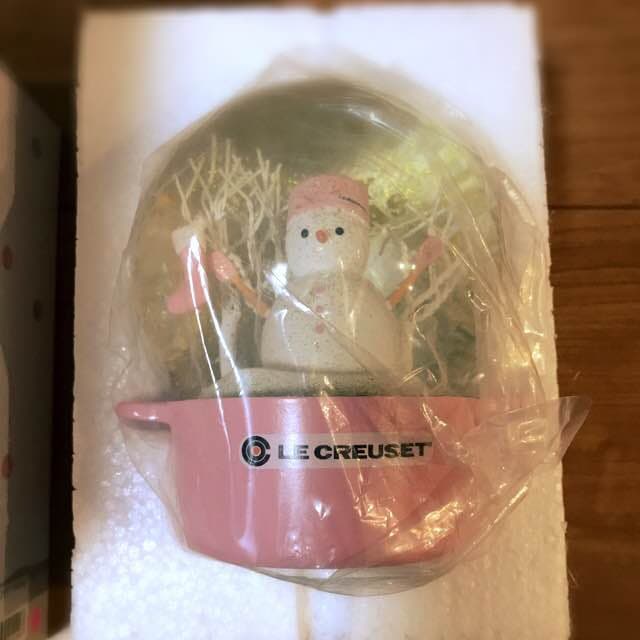 ル・クルーゼ スノードーム 非売品 ピンク