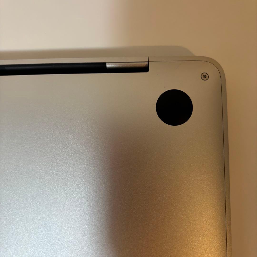 Macbook Pro シルバー　13インチ