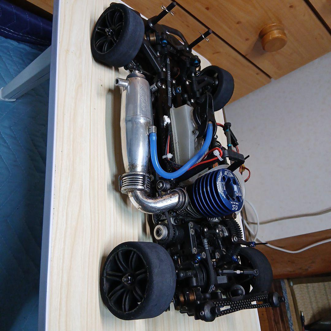 M*a様 ホビーラジコンカー京商R4エンジンカー