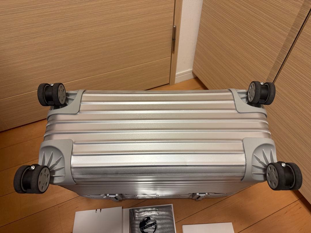 RIMOWA パイロット