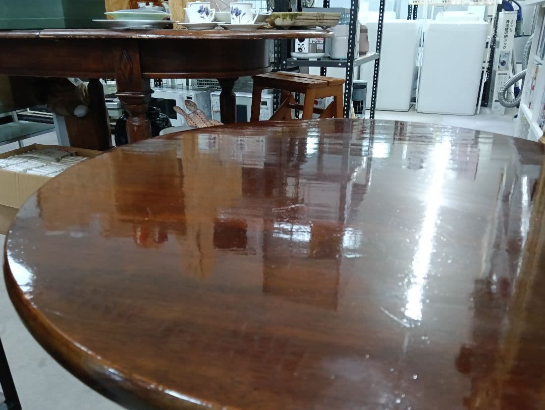 y　円形木製テーブル 光沢仕上げ 74cm　※テーブルのみ