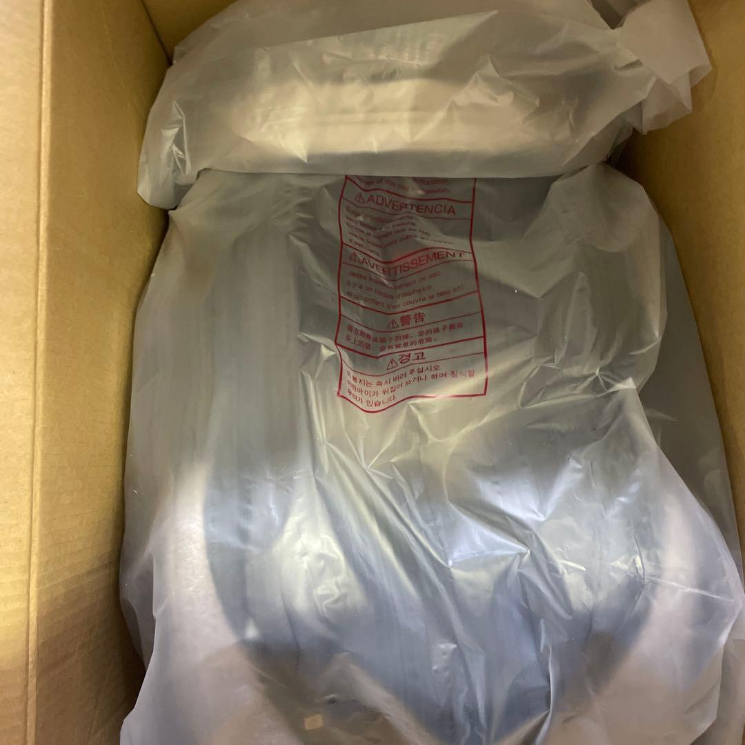 コンビ ISOFIX固定 新生児対応 回転式 チャイルドシート