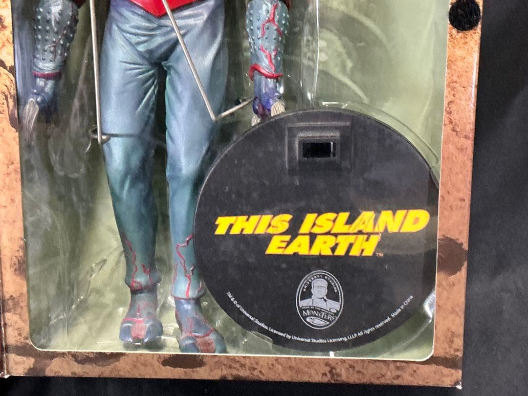 メタルーナミュータントサイドショー限定12インチフィギュア