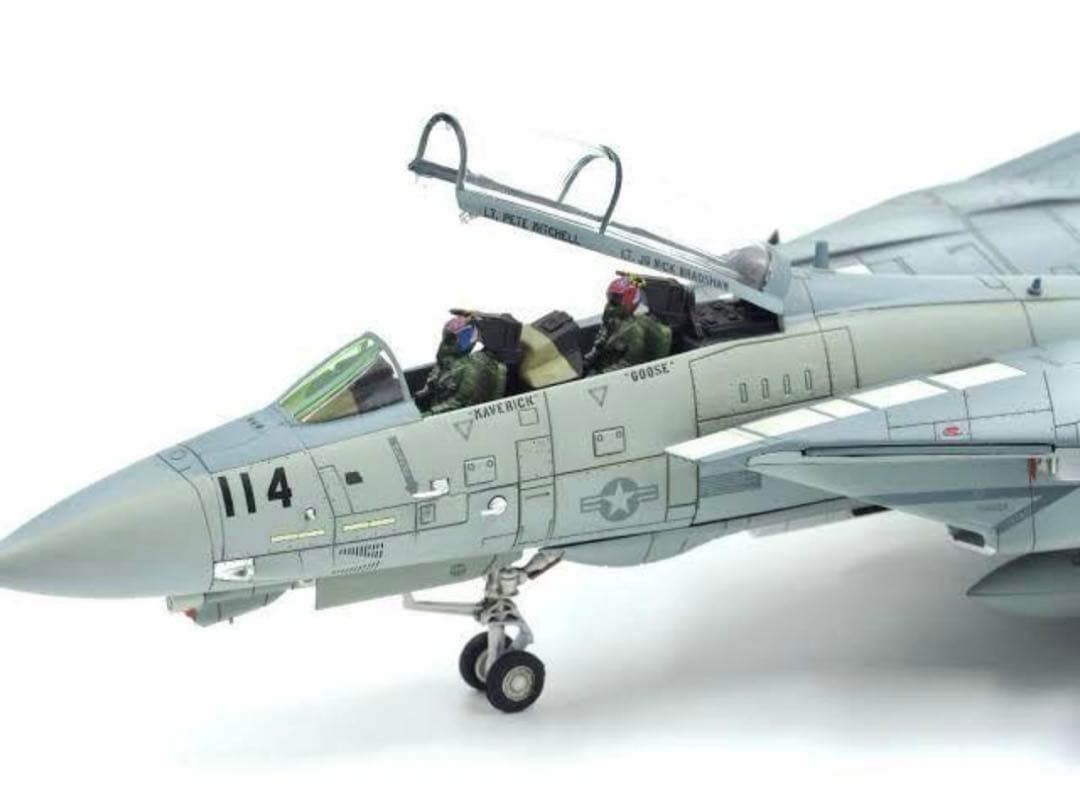 トムキャット F-14A 1/72 限定版 トップガン マーベリック