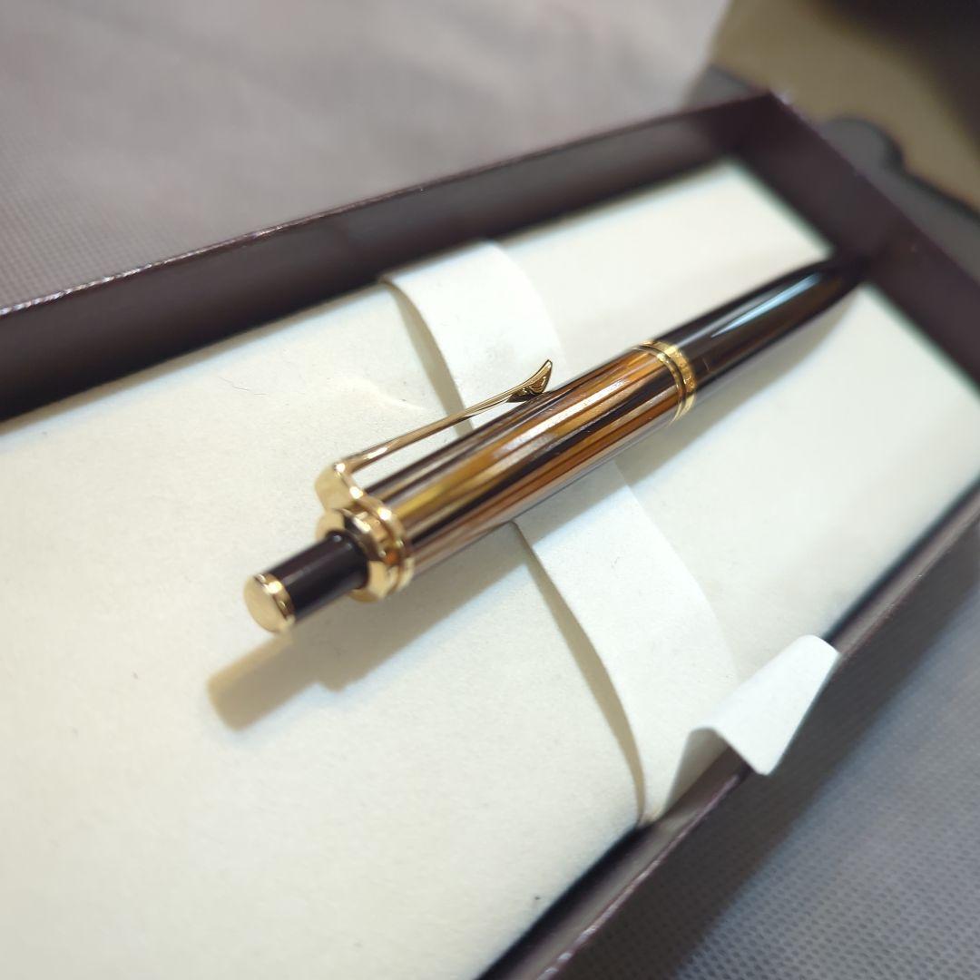 Pelikan（ペリカン）ボールペン 特別生産品「スーベレーンk400 茶縞」