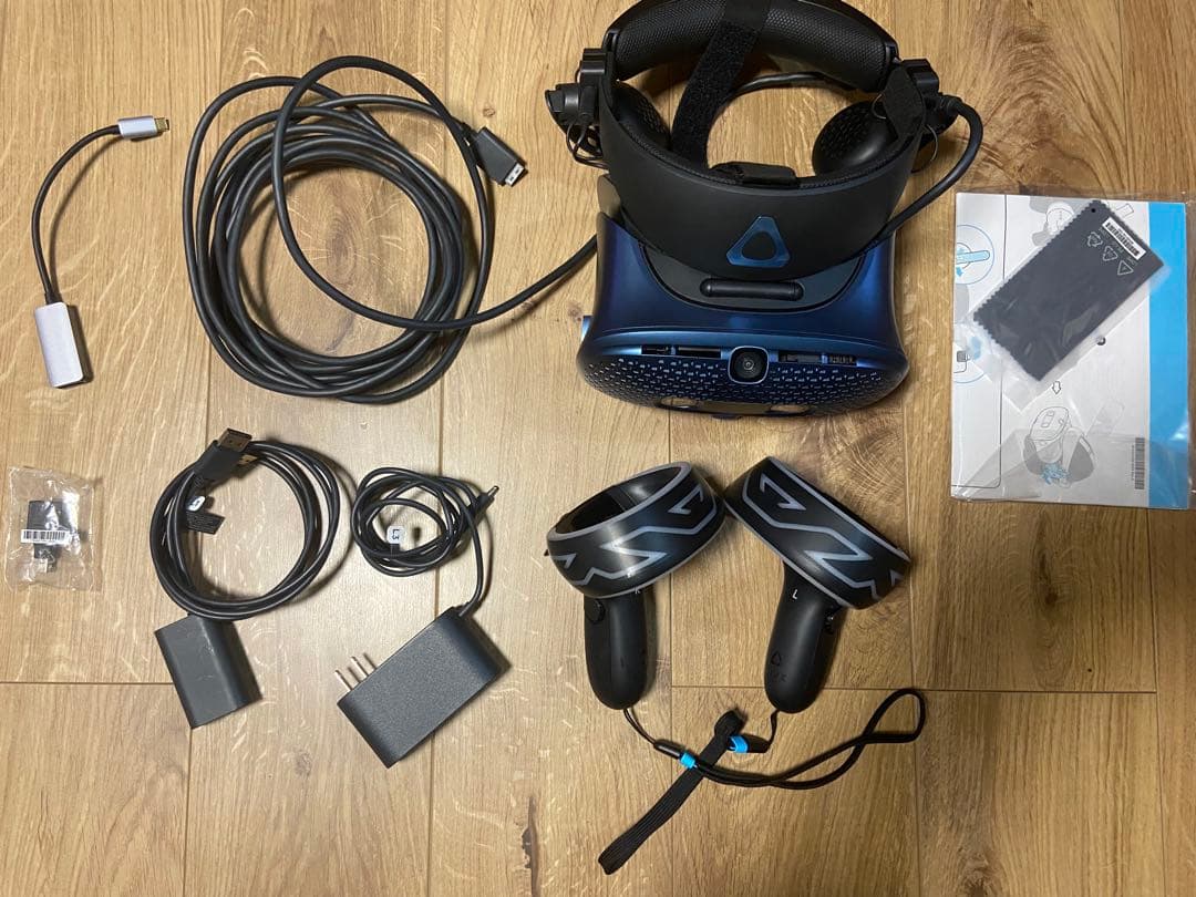 HTC VIVE COSMOS フルセット VRゴーグル