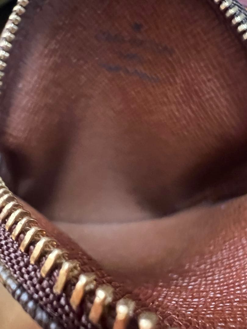 ルイヴィトンケース