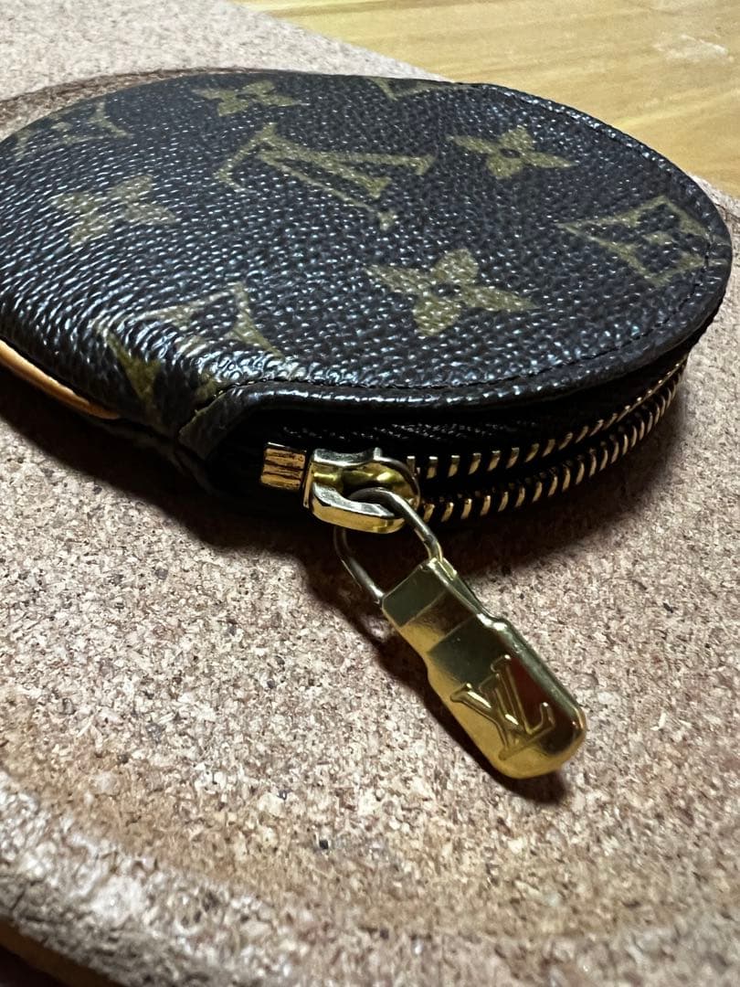 ルイヴィトンケース