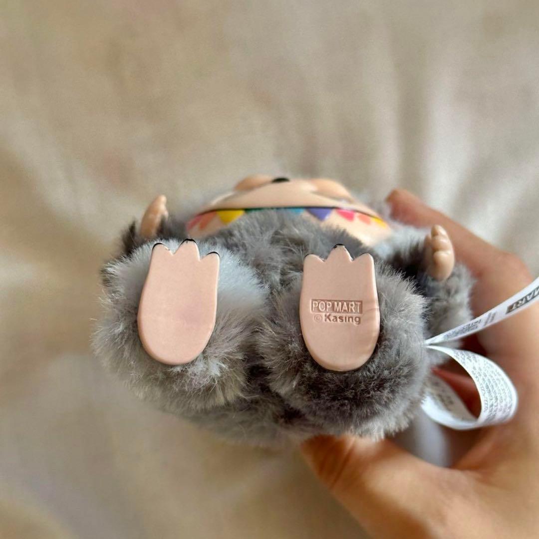 Big into EnergyラブブぬいぐるみID SECRET