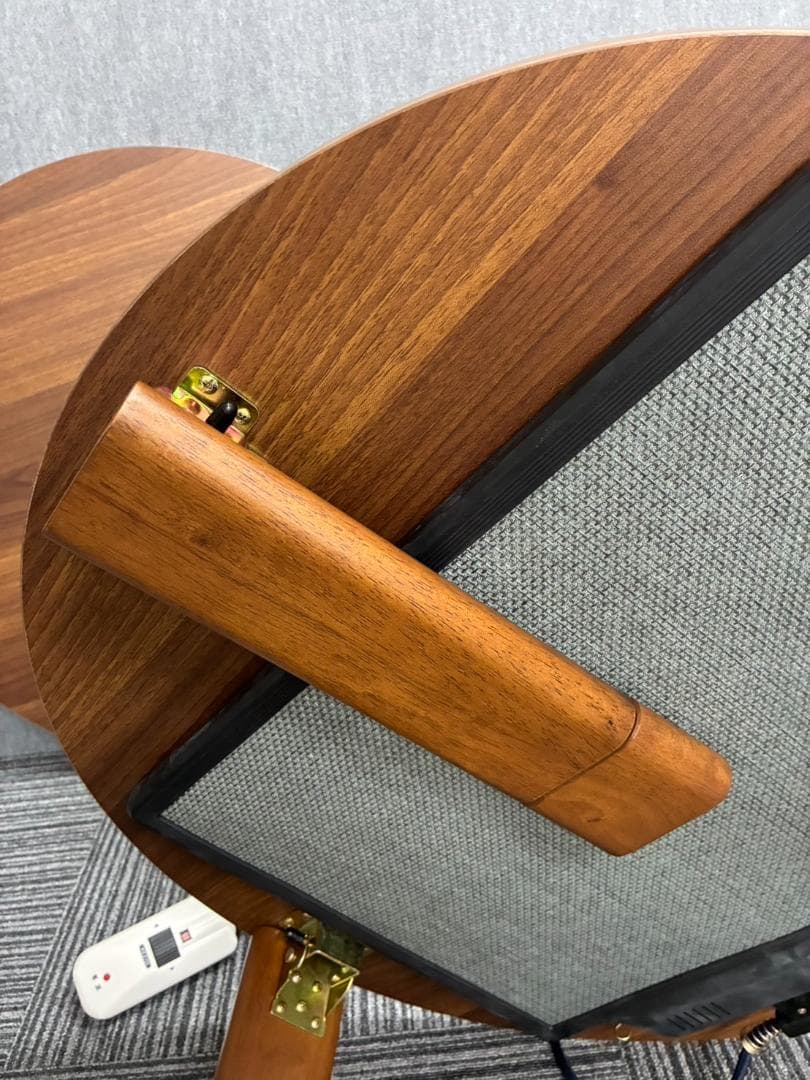 【送料込】折れ脚丸こたつ　テーブル直径70cm　TBL500320