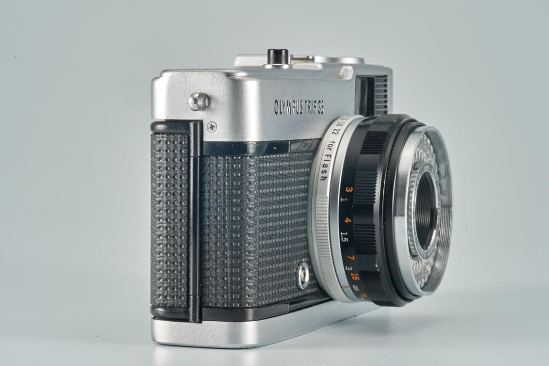 OLYMPUS TRIP 35 35mmコンパクトフィルムカメラ #93