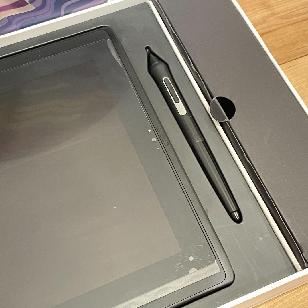 wacom 液タブ MobileStudio Pro 13.3インチ 上位機種