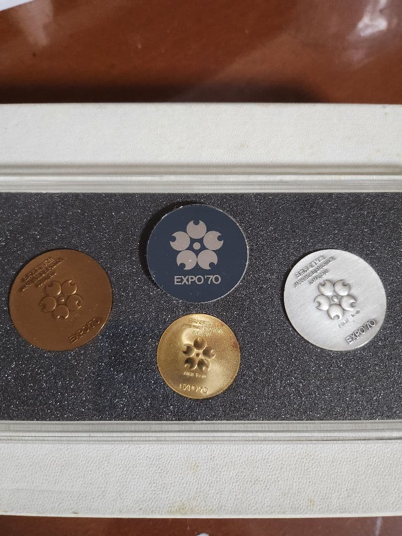 EXPO 70 記念メダルセット（金・銀・銅）