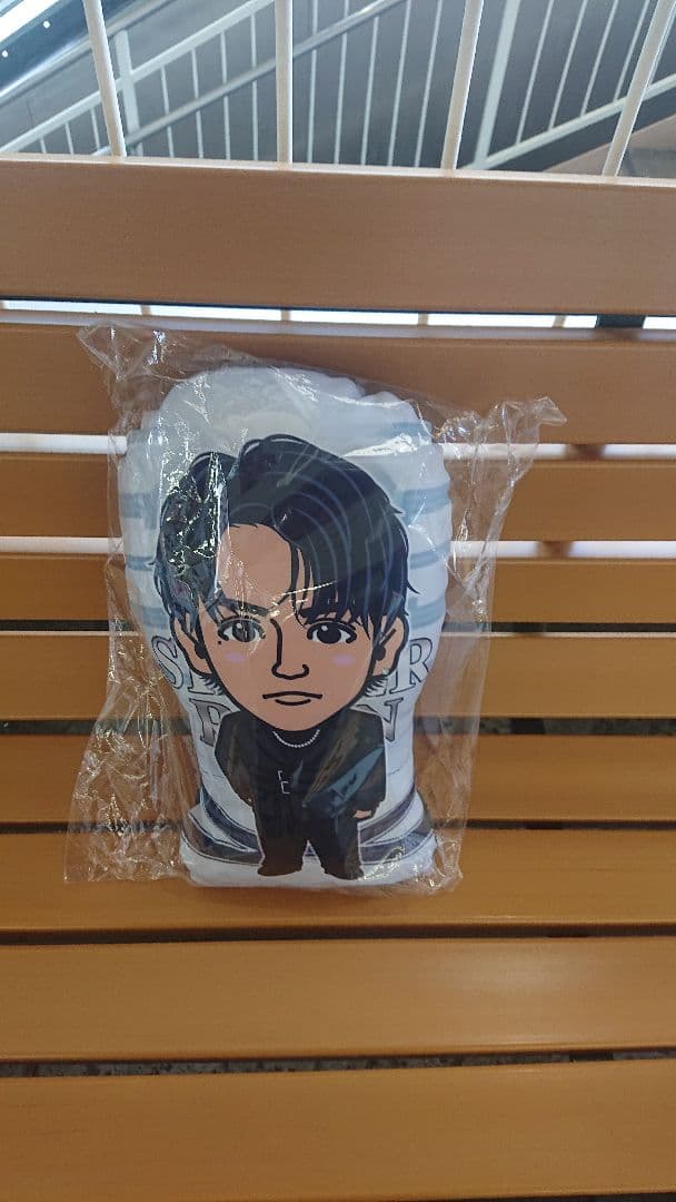 吉野北人 silver rain 黒衣装 クッション