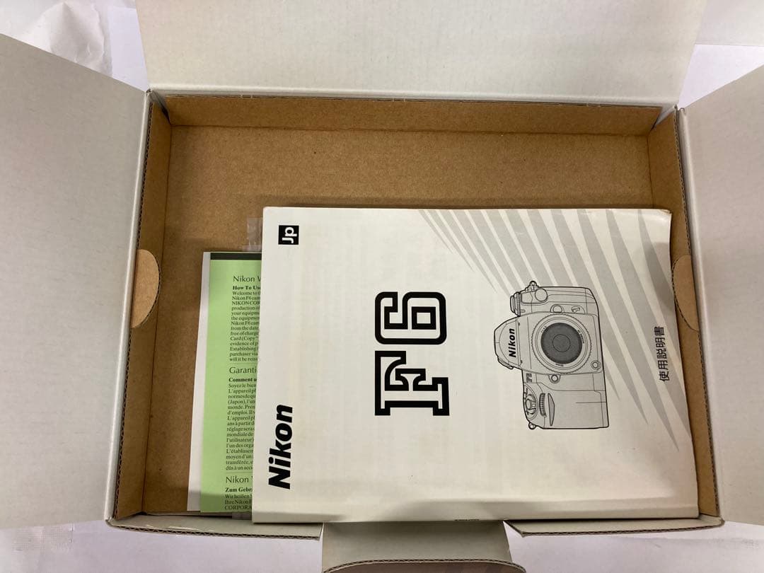 Nikon ニコン F6 SLR フィルムカメラ