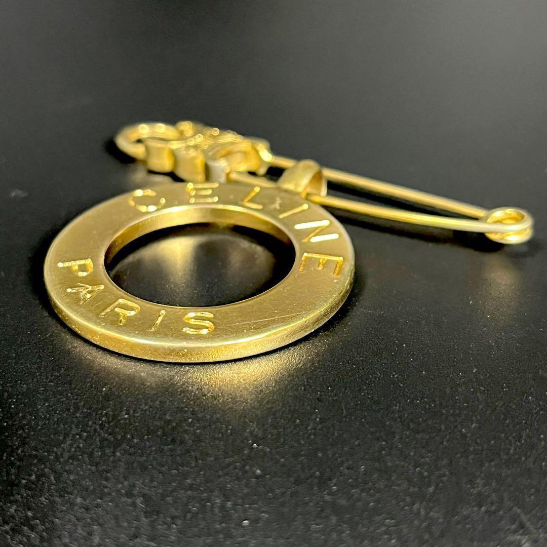 希少✨ CELINE　ブローチ　トリオンフ　サークルロゴ　刻印　ゴールド