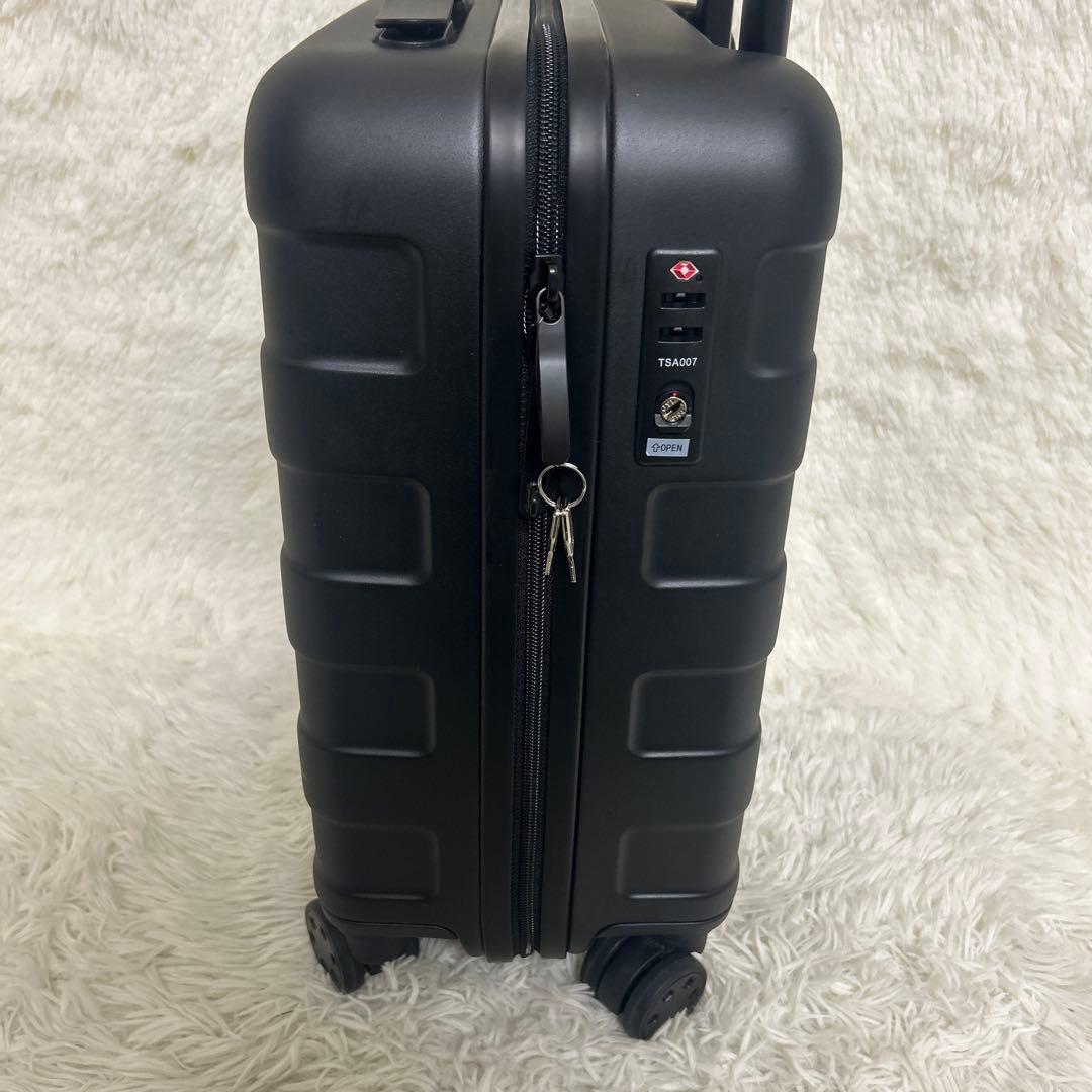 美品 送料無料 無印良品 バーを自由に調節できるハードキャリーケース 20L