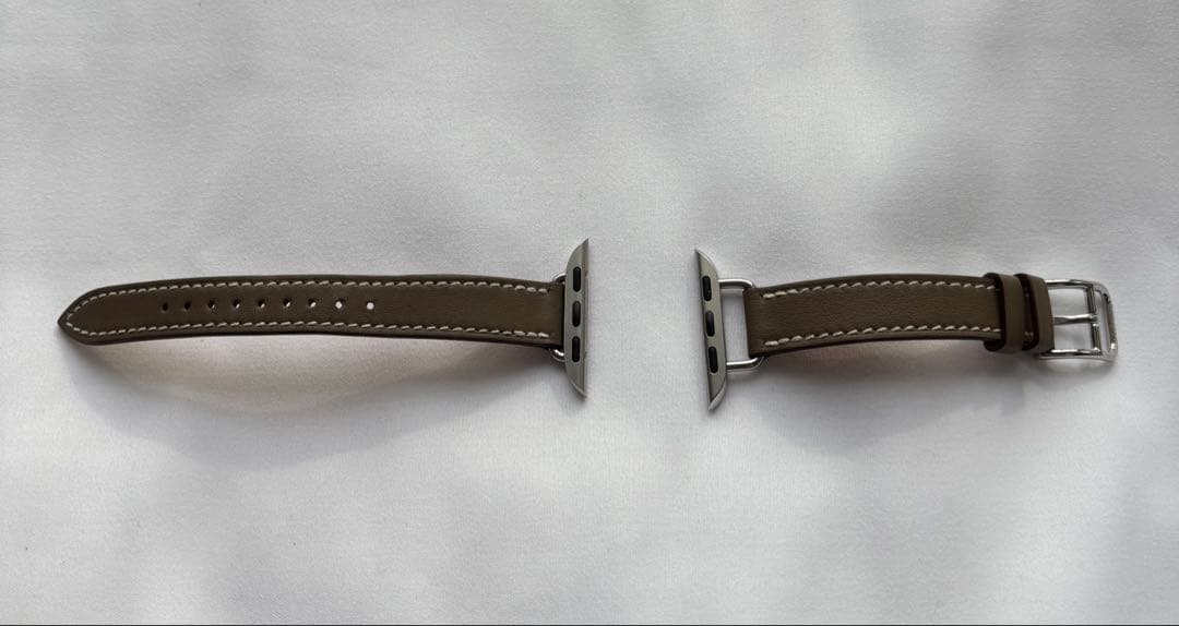 Apple WatchのHERMESバンド。エトゥープ。シンプルトゥール。
