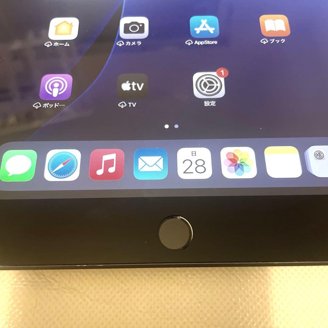 iPad第9世代 スペースグレー 64GB SIMフリー　10.2インチ