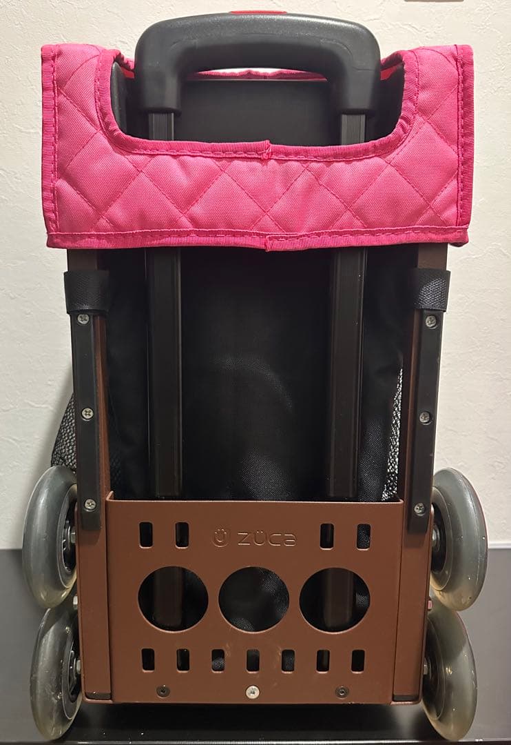 【新年の激安セール中！】Zuca スポーツ バック　座れるバッグ　４点セット