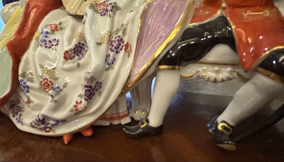 美品★Meissen (ソファーの二人)ケンドラー　マイセン　フィギュリン　人形