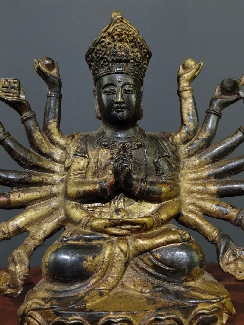 旧蔵品　純銅製・泥金仕上げ　十八腕仏像　准胝仏母 アンティーク　唯一無二　時代物