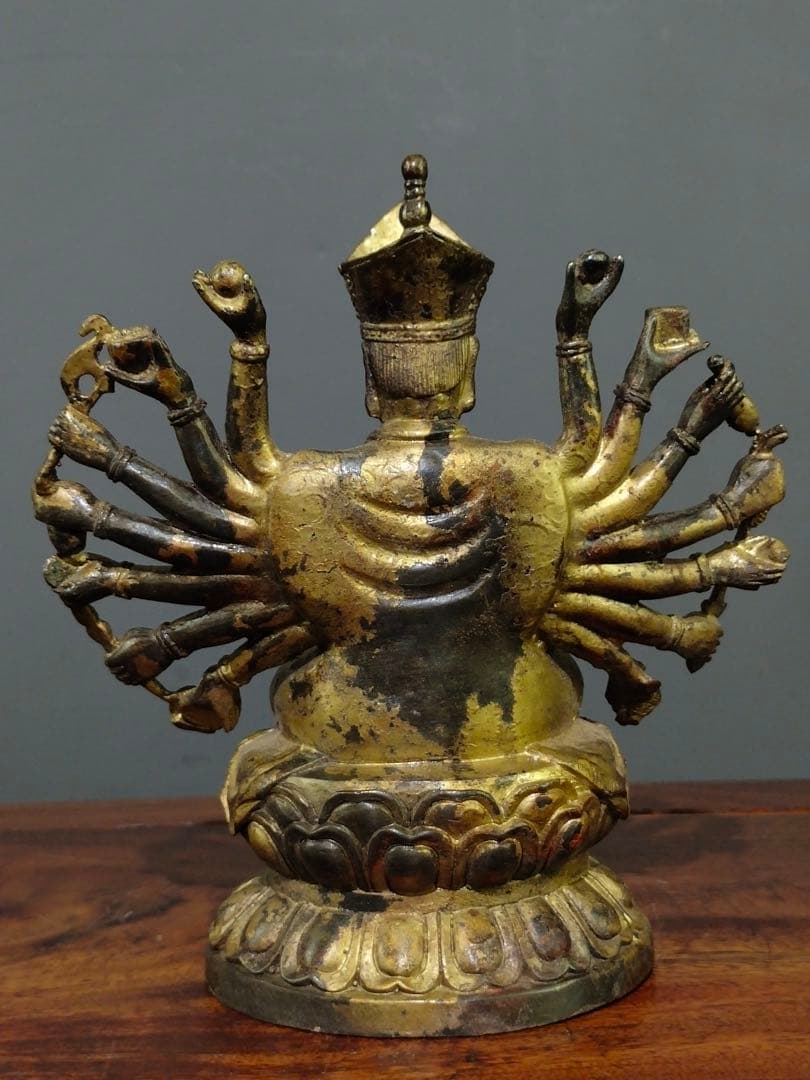 旧蔵品　純銅製・泥金仕上げ　十八腕仏像　准胝仏母 アンティーク　唯一無二　時代物