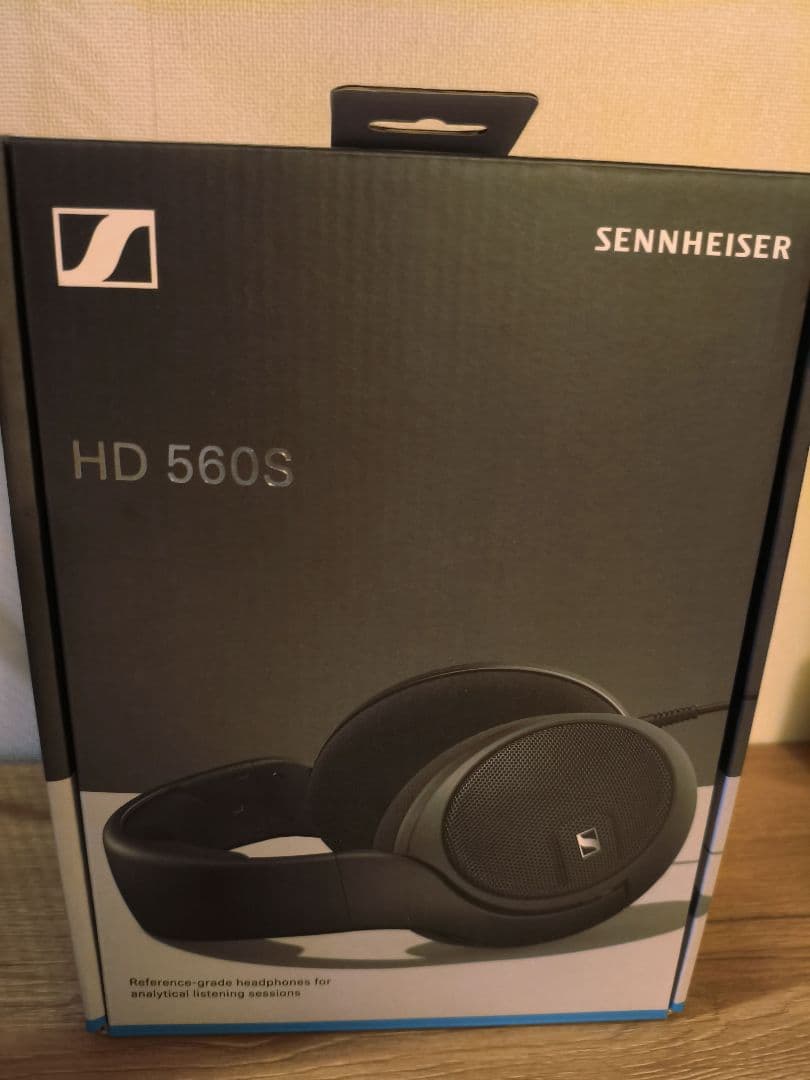 ゼンハイザー　HD560s