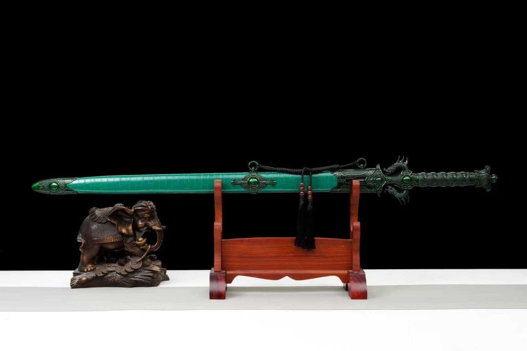 【青竹鋒雲剣】古兵器 刀装具 日本刀　模造刀 居合刀 武士道 鑑賞用 美術刀