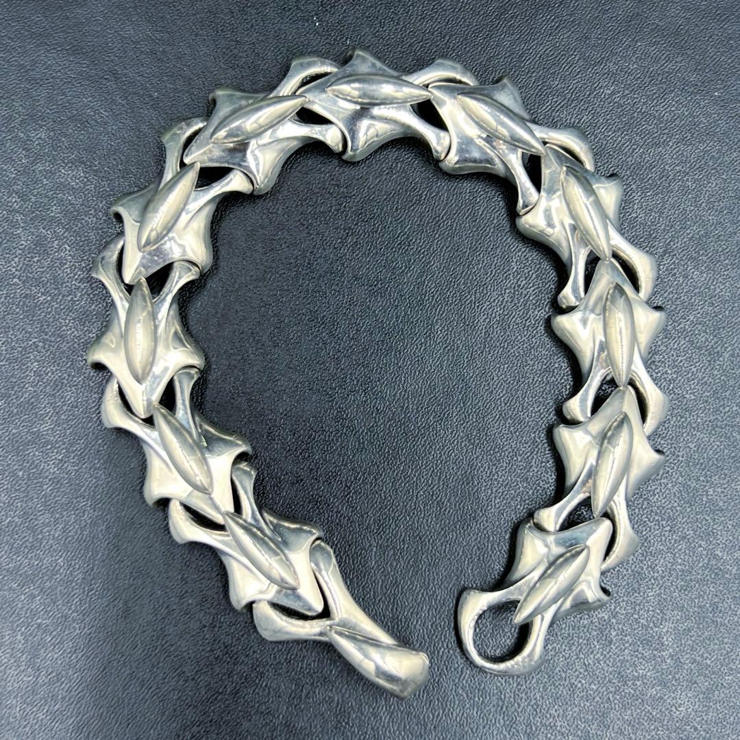 ブラッディ・マリー ブレスレット