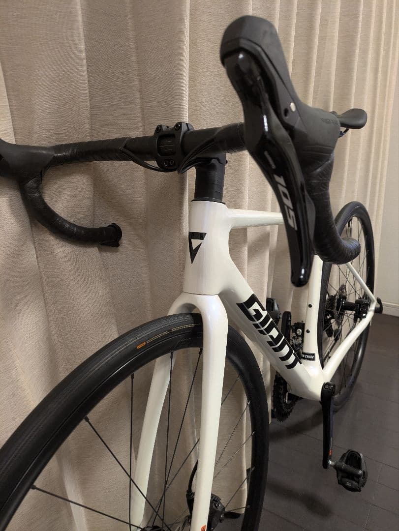 ジャイアント GIANT TCR Advanced 2 KOM 2025モデル